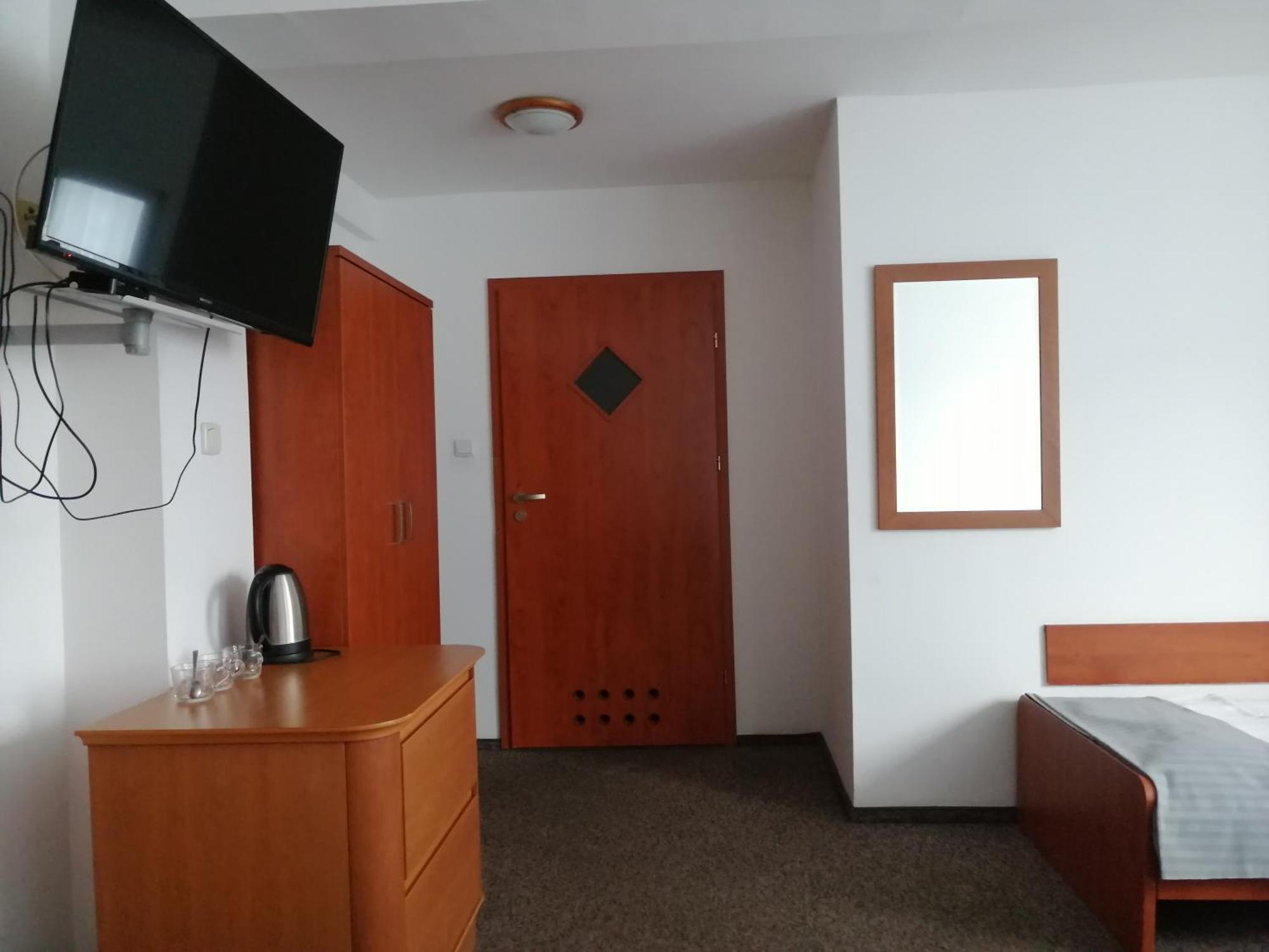 Hotel Dabrowiak Dąbrowa Górnicza Exterior foto